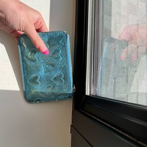 AUTHENTIC Marc Jacob’s Blue “Mirror & Hearts” Wallet